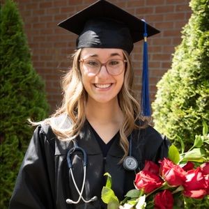 Meet your Posher, Marianne